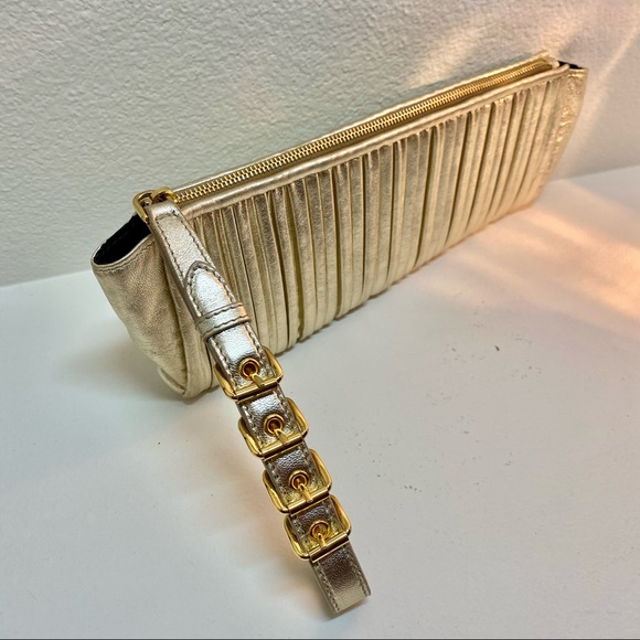 MIU MIU GOLD LEATHER LONG BUCKLE WRISTLET CLUTCH - Picture 3 of 3